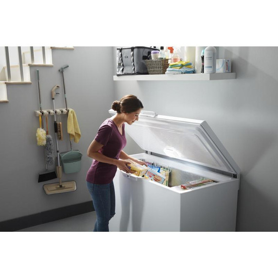Whirlpool® 16 Cu. Ft. Chest Freezer with Shelves WZC5216LW
