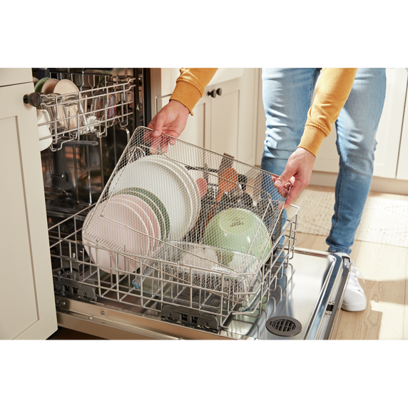 Whirlpool® Large Capacity Dishwasher with 3rd Rack. WDTA50SAKZ