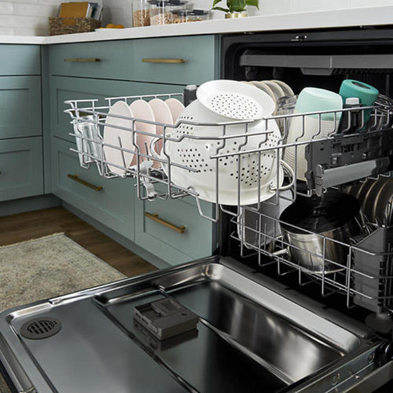 Whirlpool® 51 dBA Quiet Dishwasher with 3rd Rack WDT730HAMZ