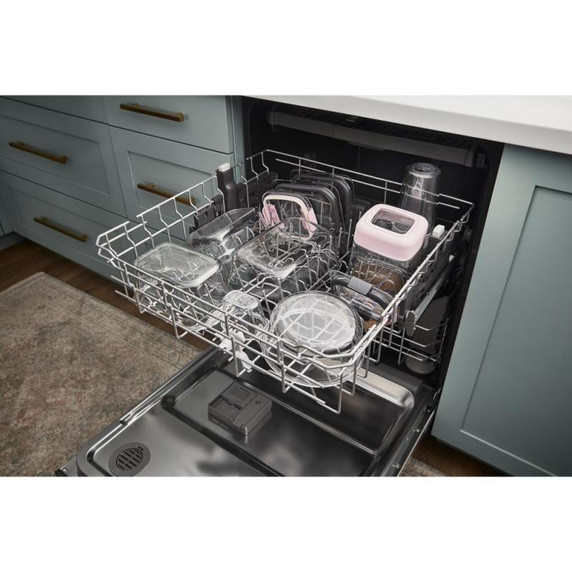Whirlpool® 51 dBA Quiet Dishwasher with 3rd Rack and Pocket Handle WDP730HAMZ