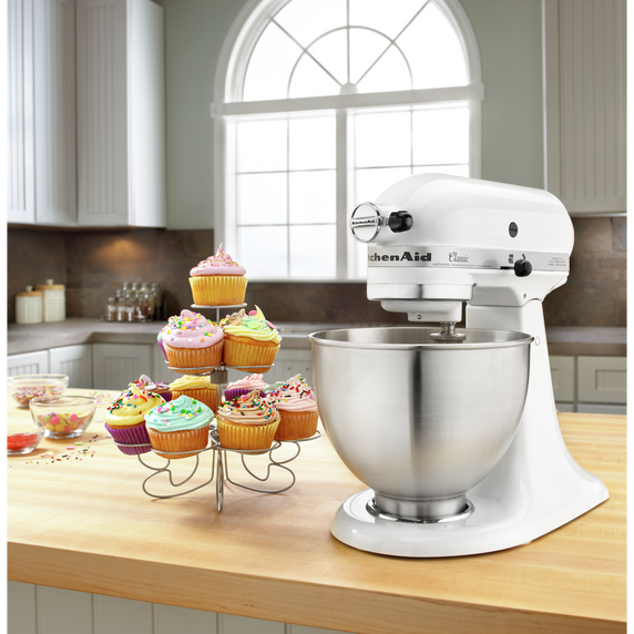 Kitchenaid® Classic™ Series 4.5 Quart Tilt-Head Stand Mixer K45SSWH