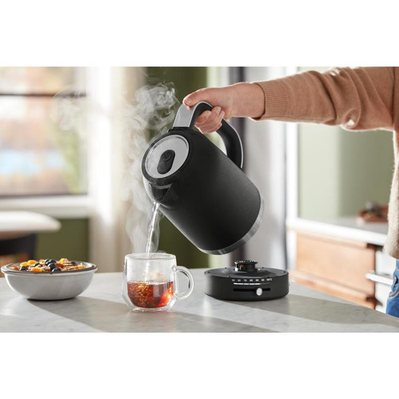 Kitchenaid® 1.7 Liter Electric Kettle KEK1701BK Kitchenaid® 1.7 Liter Electric Kettle KEK1701BK