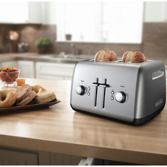 KitchenAid® 4-Slice Toaster with Manual High-Lift Lever KMT4115CU