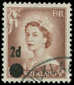 New Zealand Scott 320 Gibbons 763b Used Stamp