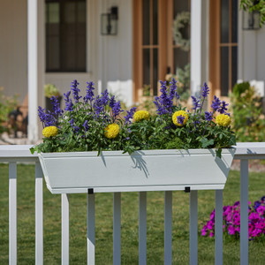 Modern Farmhouse Railing Planter