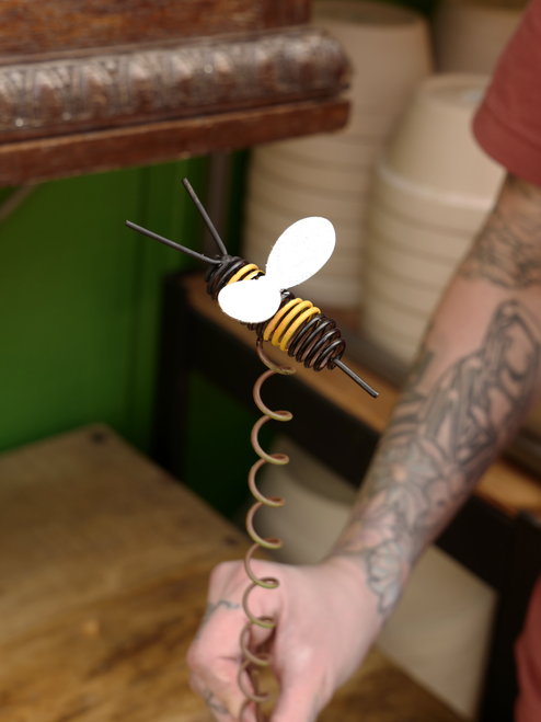Bumblebee Plant Stake