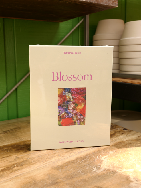 1000 Piece Blossom Puzzle