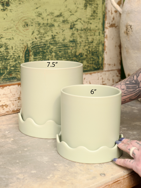 6" Pissaro Pot w/Saucer in Light Blue