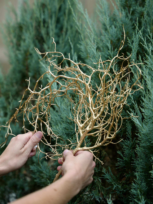 27" Twig Hanging Bush in Gold (Faux)