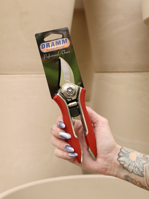 Bypass Pruner in Red