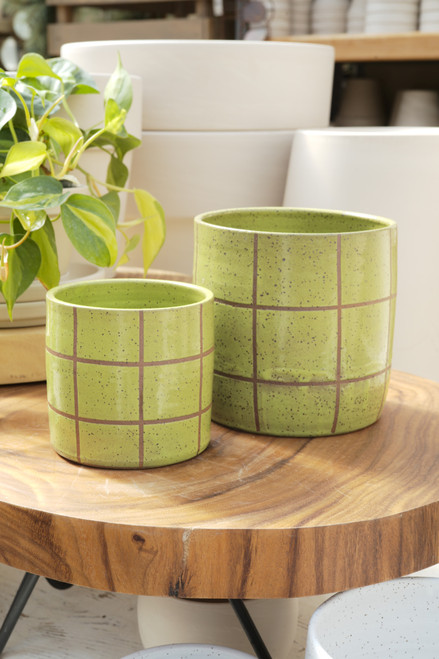 6" Grid Planter in Green by Sidecar Ceramics