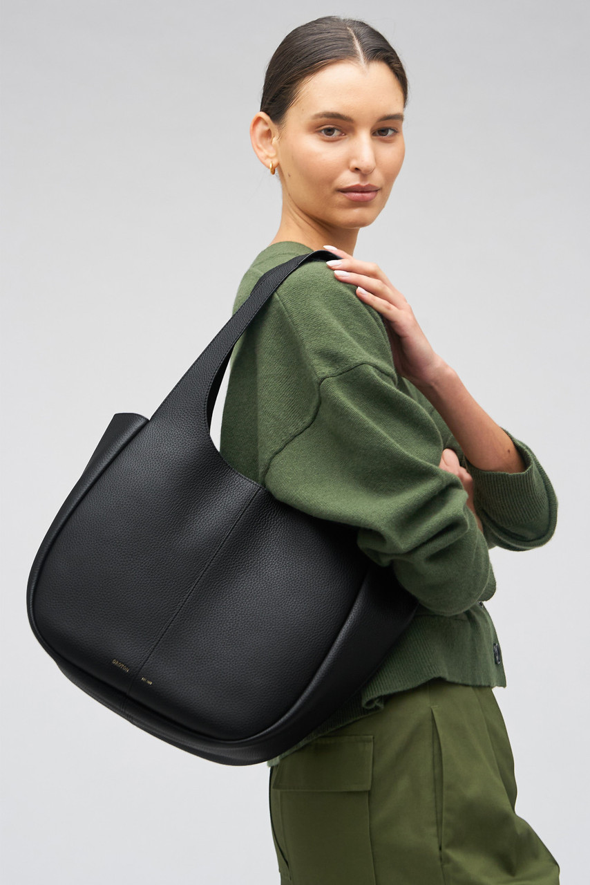 【OROTON】Emilia Tote/レザートートバッグ/15インチPC収納可 Emilia Tote - Black | Oroton