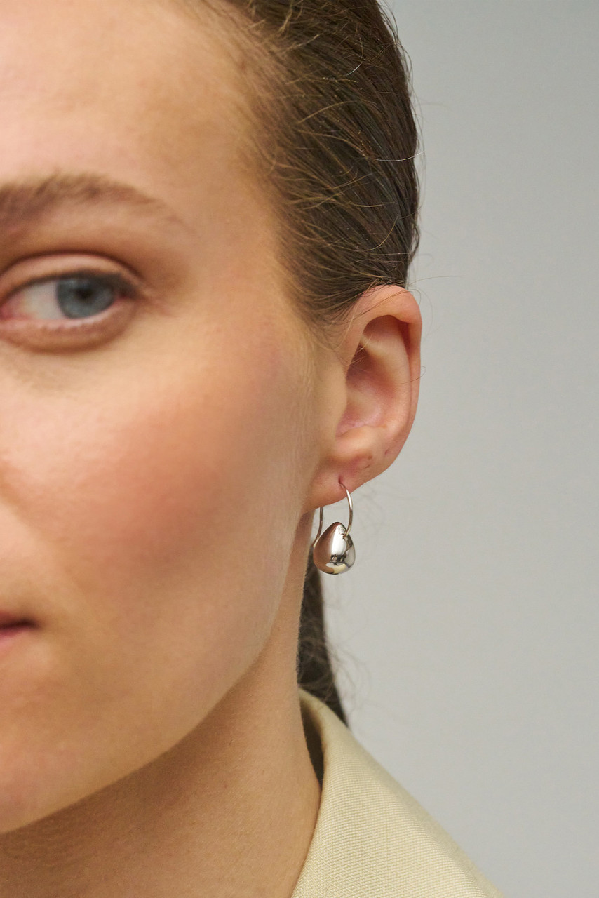 Bonnie Tear Drop Bead Earrings - Silver | Oroton