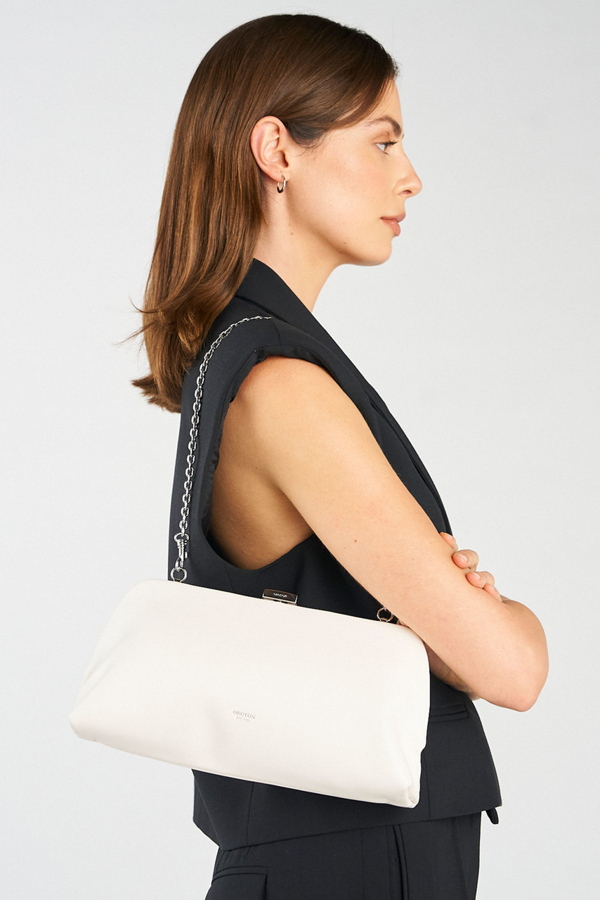 Leah Occasion Clutch Bag Cream Oroton