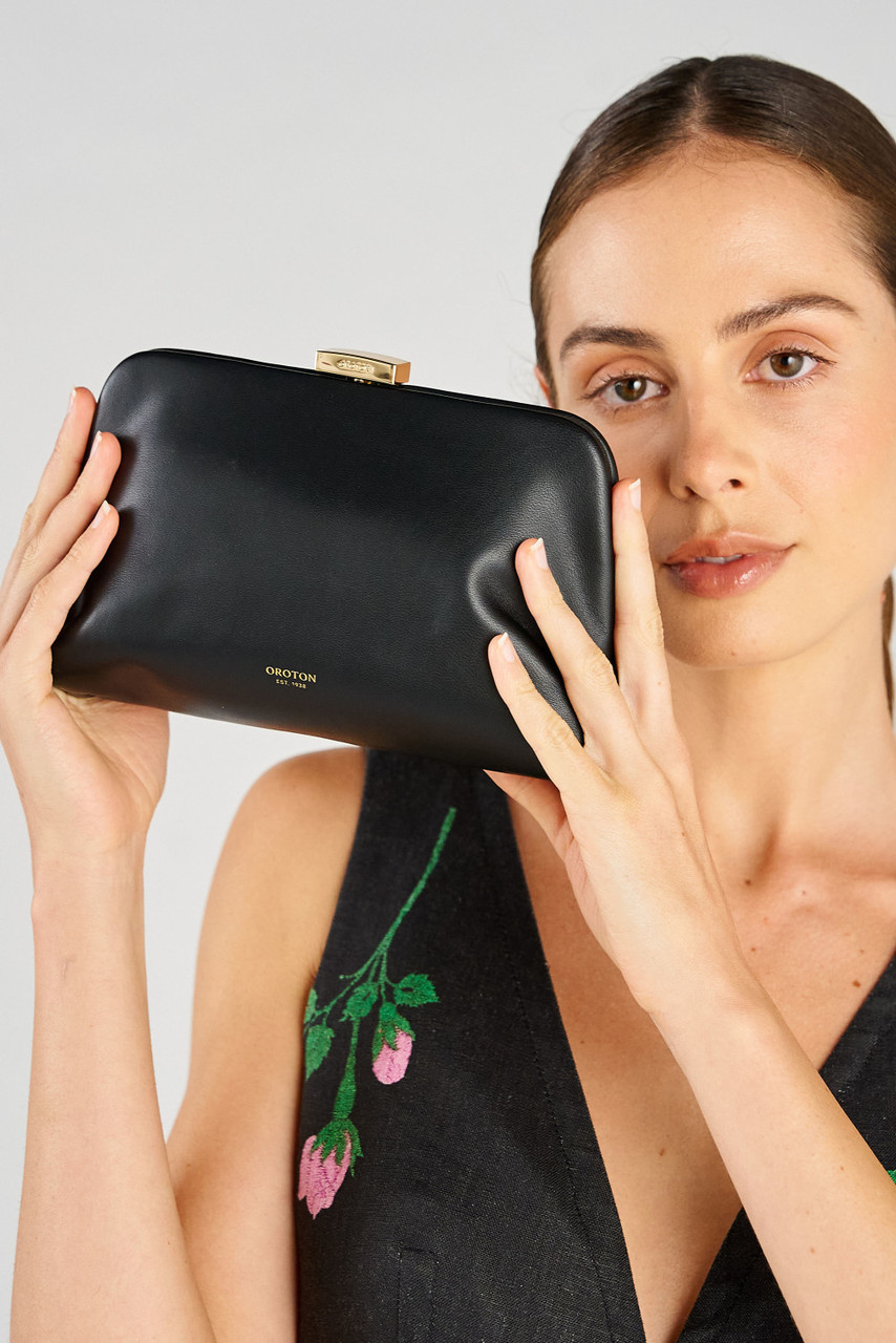 Leah Occasion Small Clutch Bag Black Oroton