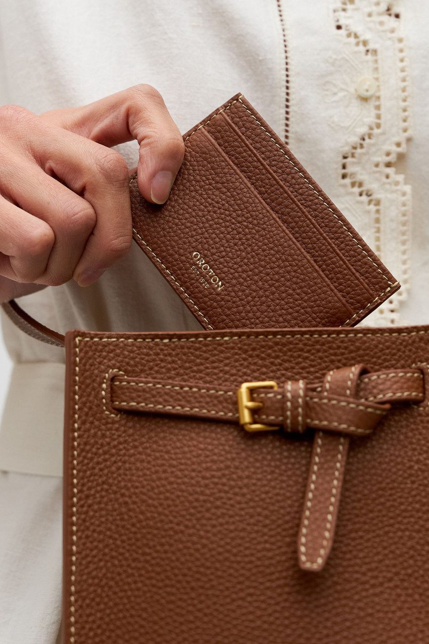 【OROTON】Margot Card Sleeve/メインポケット&カード4枚収納 Margot Card Sleeve - Whiskey | Oroton