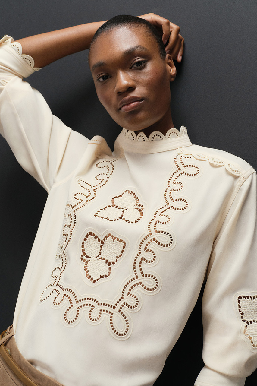 FLUID CUTWORK LS TOP - Antique White | Oroton