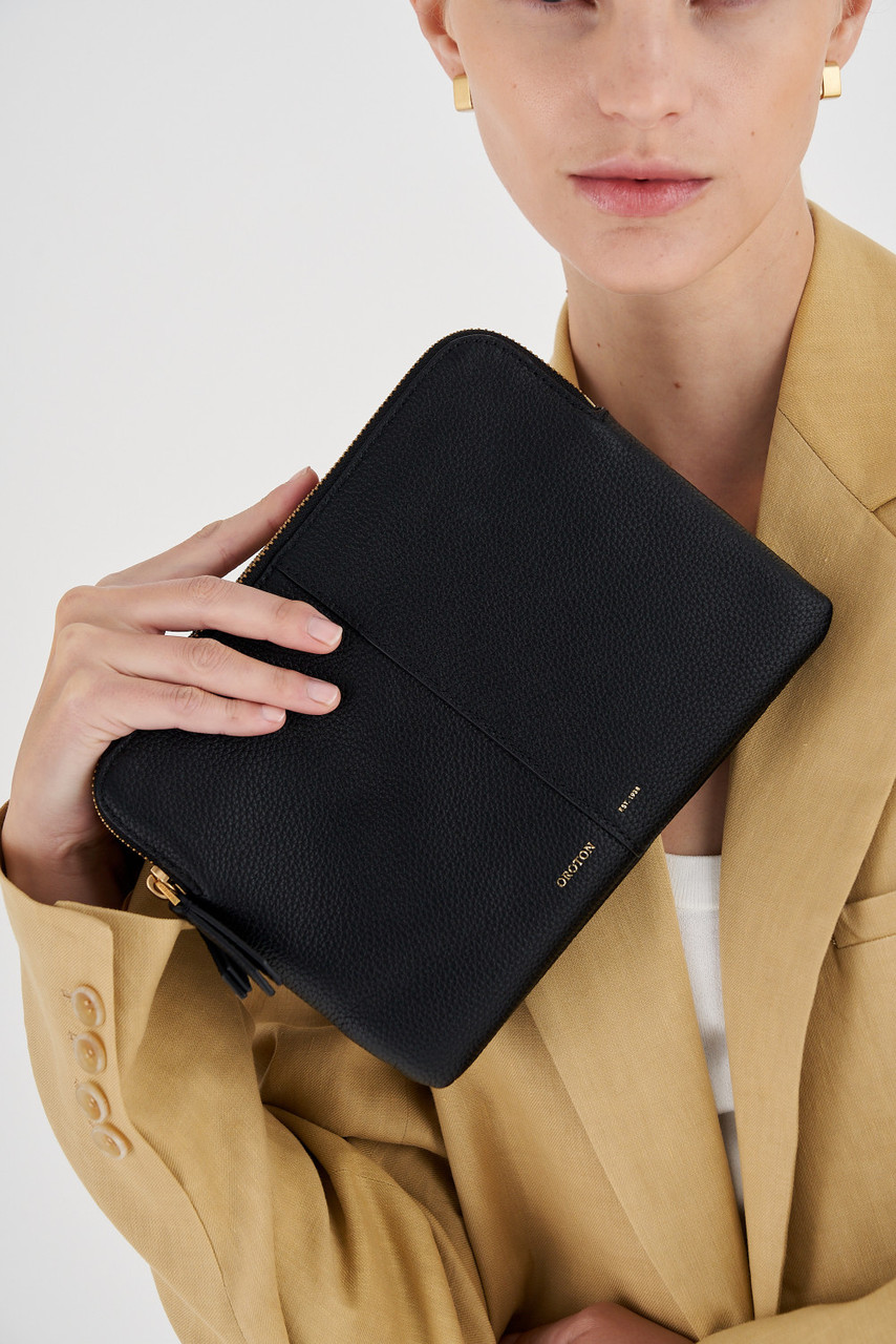 【OROTON】Lilly Phone Crossbodyクロスボディー/フォーンポーチ Lilly Phone Crossbody - Fern | Oroton