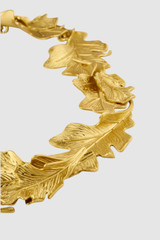 Detail product shot of the Oroton Oak Necklace in Worn Gold and Premium brass material for Women . IP:21