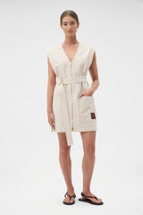 Profile view of model wearing the Oroton Summer Stripe Zip Through Tunic in Calico and 100% cotton fabric for Women .