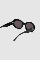 Detail product shot of the Oroton Soren Sunglasses in Black and Made from Acetate material for Women .