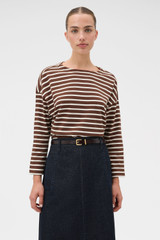 Profile view of model wearing the Oroton Stripe Market Tee in Dark Chocolate and 100% cotton fabric for Women .