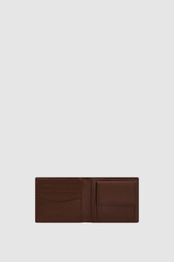Internal product shot of the Oroton Jessie 6 Credit Card Bifold Wallet in CHOCOLATE and Premium veg tanned leather for Men .