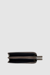 Internal product shot of the Oroton Jude Duet Sunglasses Case in Dark Olive and Premium pebble leather for Men .