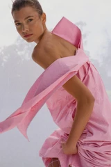 Profile view of model wearing the Oroton Tuck Detail Gown in Pink Rose and 85% polyester and 15% silk Mikado fabric for Women .