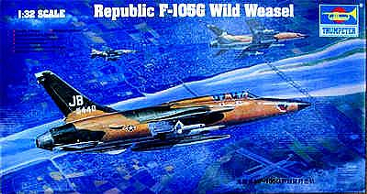 1/32 Republic F-105G Wild Weaselう s-l400.jpg