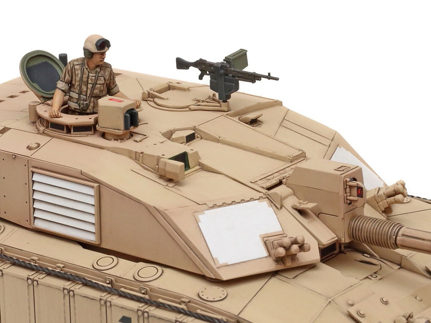 British Challenger 2 Main Battle Tank (Desertised) 1/48 Tamiya