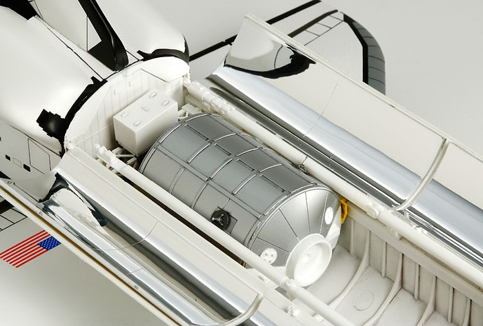 Space Shuttle Atlantis 1/100 Tamiya