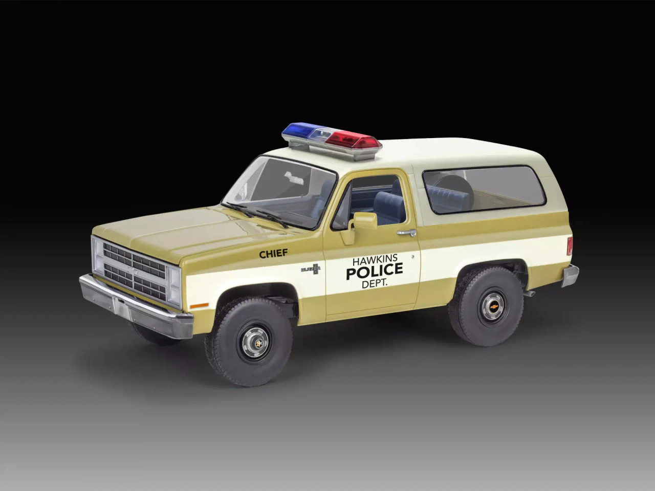 STRANGER THINGS HOPPER'S CHEVY BLAZER 新品 Stranger Things Hopper's 1985 Chevy Blazer 1/25 Revell