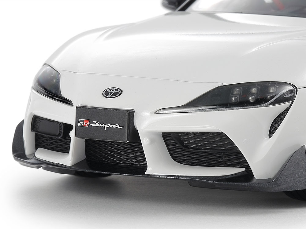 Toyota GR Supra Custom Sports Car 1/24 Tamiya