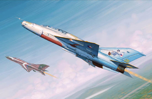MiG-21UM Russian Fighter 1/48 Trumpeter