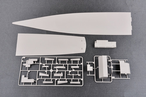 USS Kitty Hawk CV-63 1/350 Trumpeter