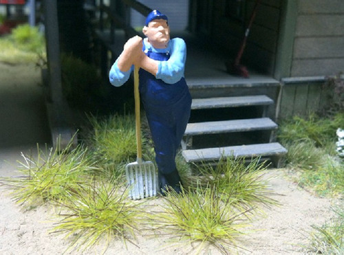 Scenescapes 10mm Tufts Light Green (50/pk) Bachmann