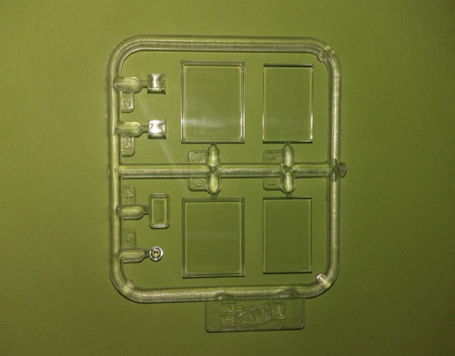 Renault AG1 Taxi de la Marne French Car 1914 1/35 ICM Models