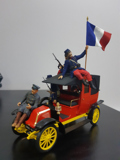 Taxi Car w/4 French Infantry Battle of the Marne 1914 1/35 ICM Models