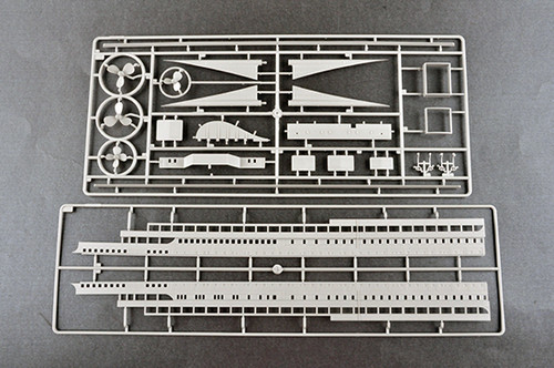 RMS Titanic Ocean Liner 1/200 Trumpeter