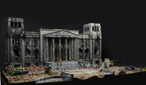 Battle for the Reichstag Berlin 1945 Diorama Set 1/72 Italeri
