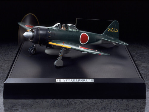 Mitsubishi A6M5 Zero Fighter w/LED Lighting & Sound 1/32 Tamiya