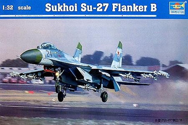 トランペッター　1/32 スホーイ　Sukhoi Su-27 FlankerB Amazon.com: Trumpeter 1/32 Sukhoi Su27 Flanker B Fighter