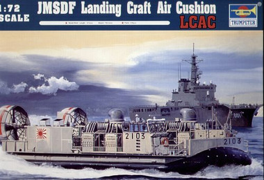Landing Craft, Air Cushion (LCAC) > United States Navy > Displayy-FactFiles