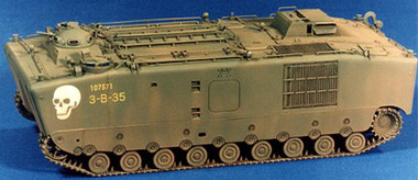 US Marine LVTP-5A1 Amphibious Transporter Vietnam 1/35 AFV Club