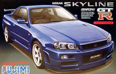 Revell 1:24 Nissan Skyline (R31), Think is actually a Fujim…