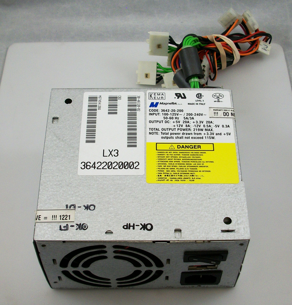 DEC Alphastation 255 200 Watt Power Supply 30-46120-02
