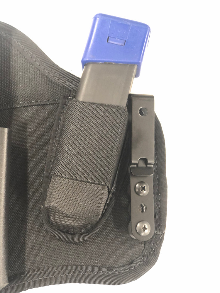Close up of the extra magazine carrier (mag caddy) on the Max X AIWB holster with Glock 19 extended magazine in it.