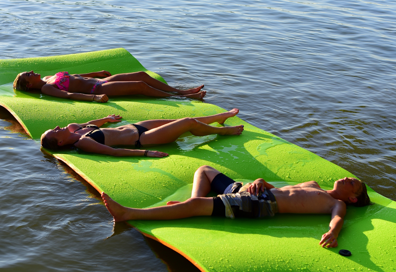Rubber Dockie Floating Foam Water Mats