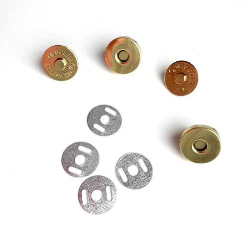 Gold colour magnetic snap fasteners, bag closures.